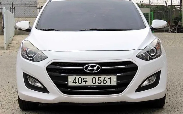뉴I30 중고차 더 뉴 i30 2.0 GDI PYL 매물 사진 6 - 2015/09 95,211km